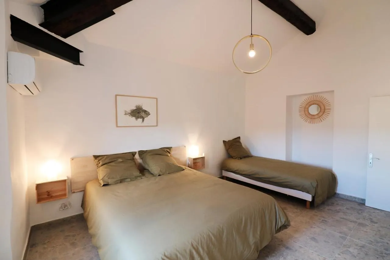 Apartment Appartements A La Ferme La Ciotat