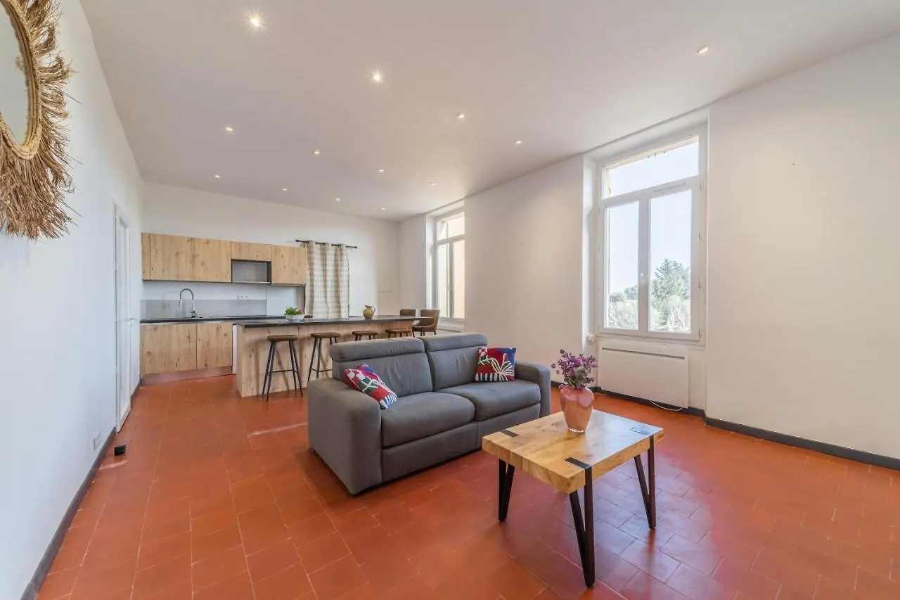Appartements A La Ferme La Ciotat 0*,
